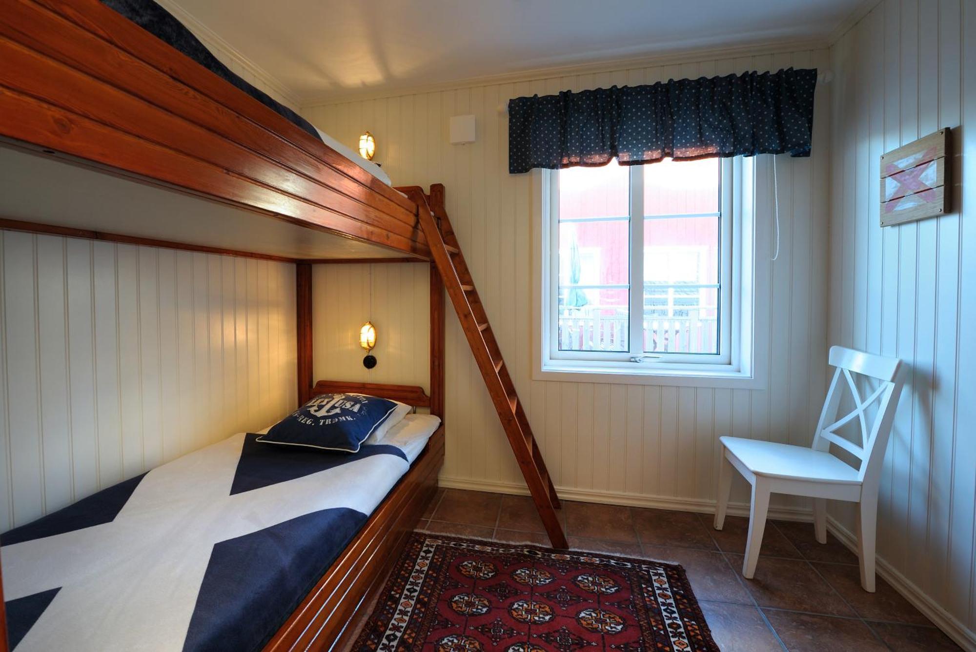 Logi & Bastu Hostel Karingon Kültér fotó